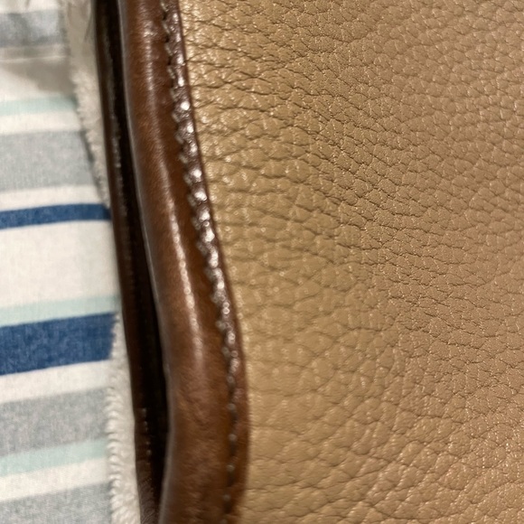 Vintage Dooney - Picture 5 of 8